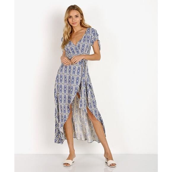 Cleobella Wrap Dress Small Blue Pattern Short Sleeve Lightweight